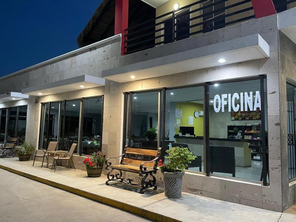 El Descanso Inn Mazatlán Extérieur photo